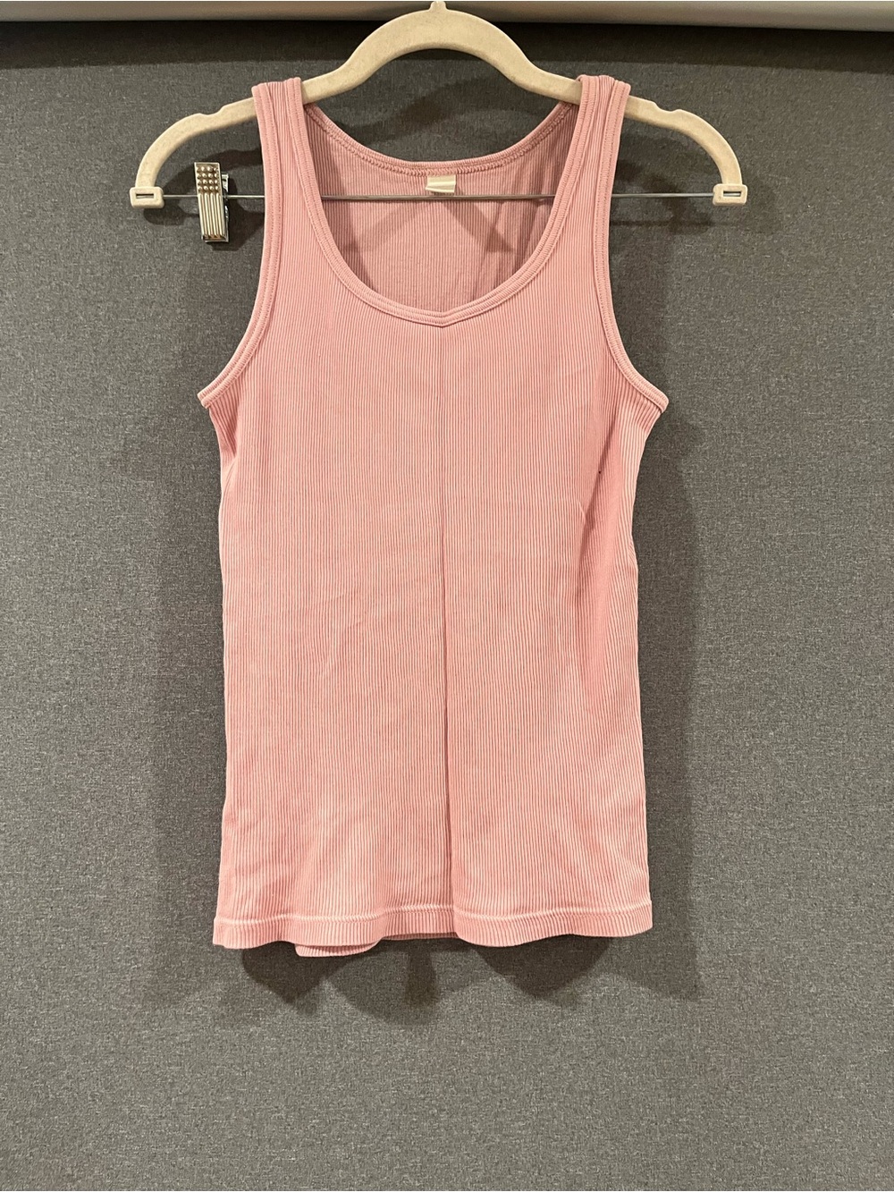 Women’s Pink Ribbed Tank Top